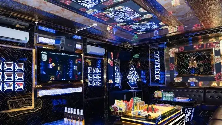 다낭 KTV·가라오케