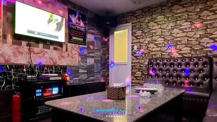 다낭 넘버원 가라오케 | 리얼KTV