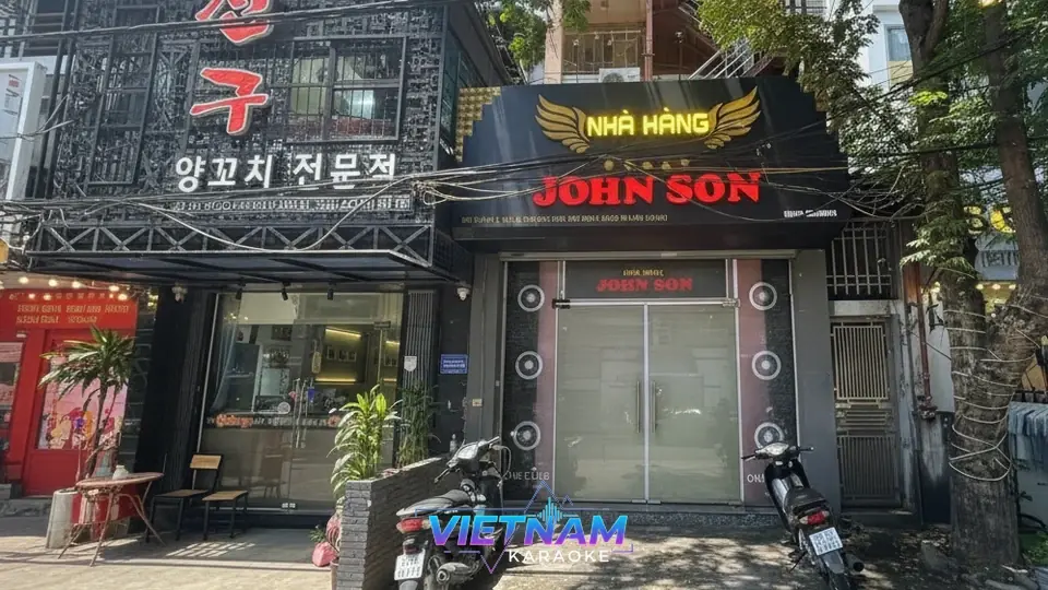 하노이 존슨 가라오케 외부 전경