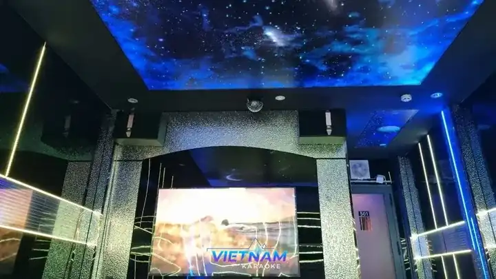 호치민 오로라 가라오케 | 리얼KTV